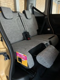 新型スペーシア　リヤシート